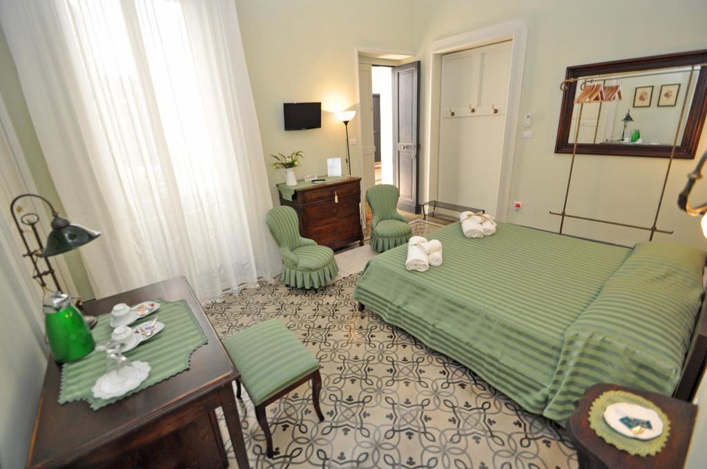 Palazzo De Donatis B&B Melissano Værelse billede